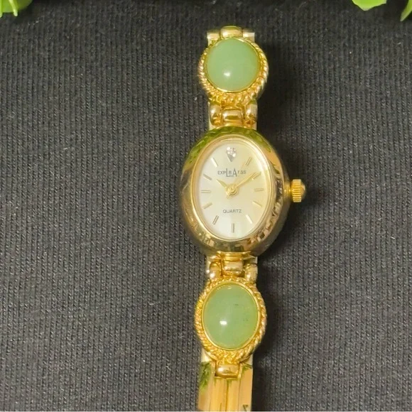 Ekistas Collection VintageJade Watch